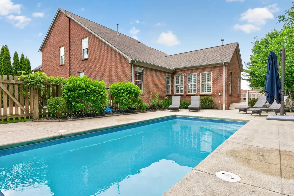 3348 Malone Drive Lexington KY 40513