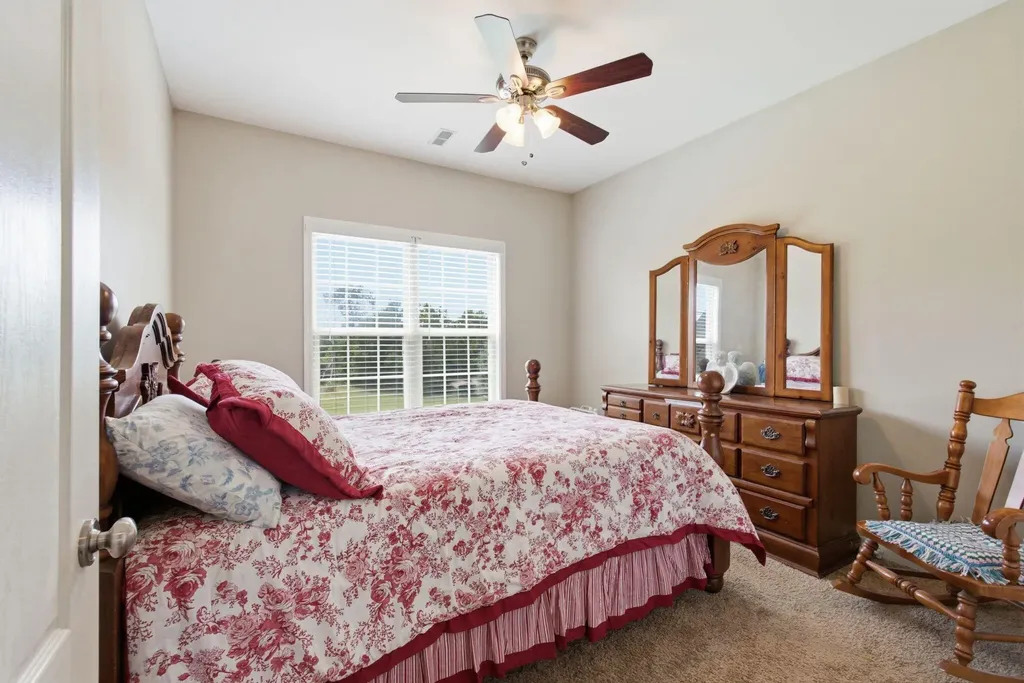 1065 Running Brook Drive Lawrenceburg KY 40342