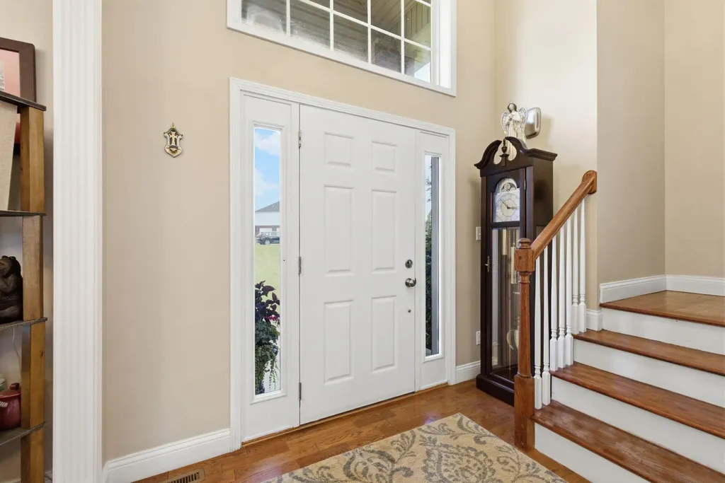 1065 Running Brook Drive Lawrenceburg KY 40342