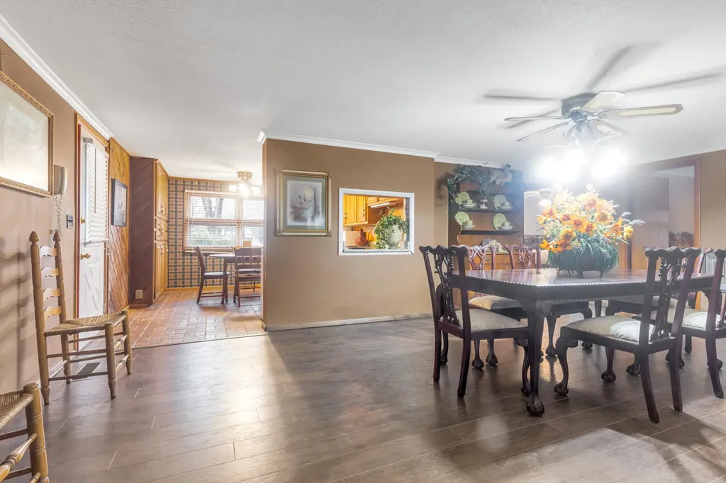 38 Elmhurst Lane Murray KY 42071