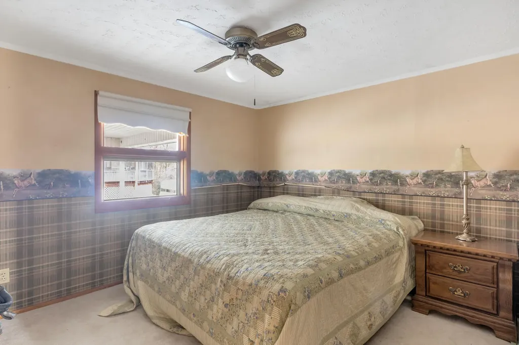 38 Elmhurst Lane Murray KY 42071