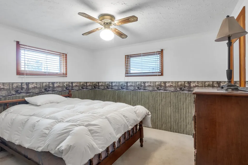 38 Elmhurst Lane Murray KY 42071