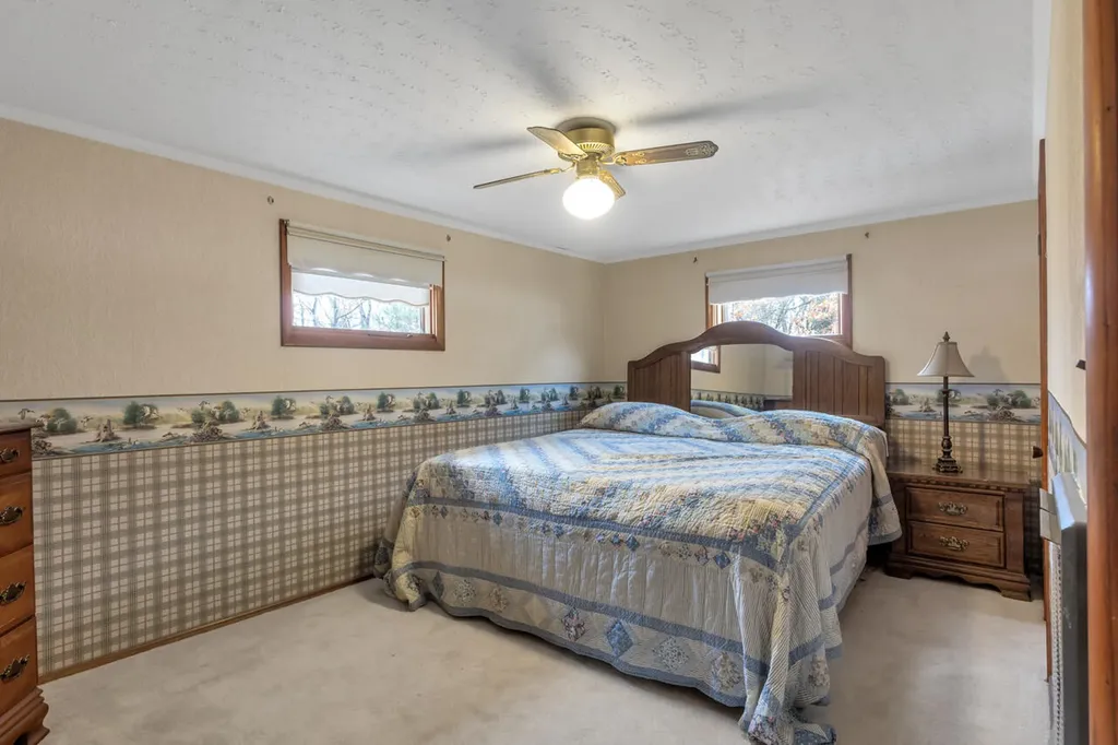38 Elmhurst Lane Murray KY 42071