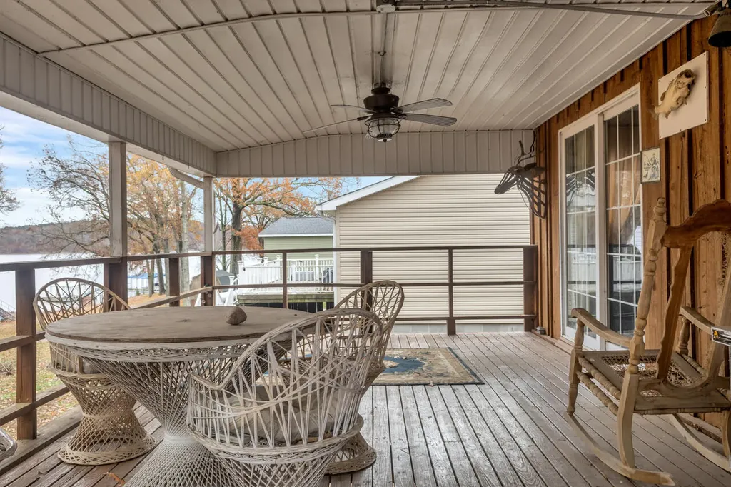 38 Elmhurst Lane Murray KY 42071