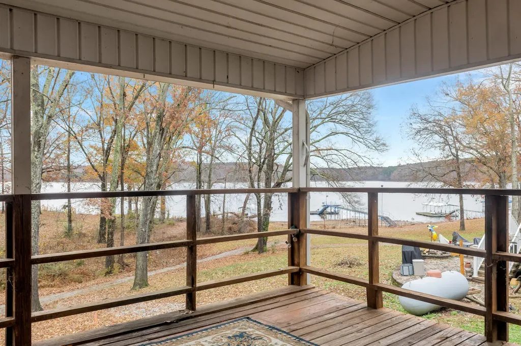 38 Elmhurst Lane Murray KY 42071