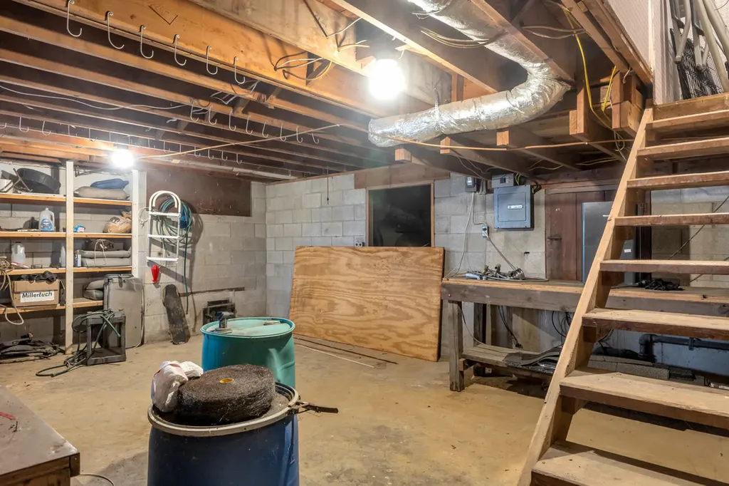 38 Elmhurst Lane Murray KY 42071