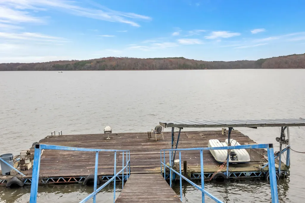 38 Elmhurst Lane Murray KY 42071