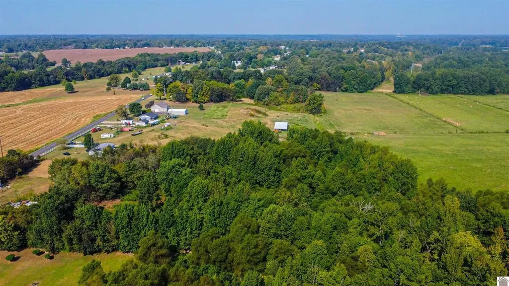 3455 Hardmoney Road Paducah KY 42003