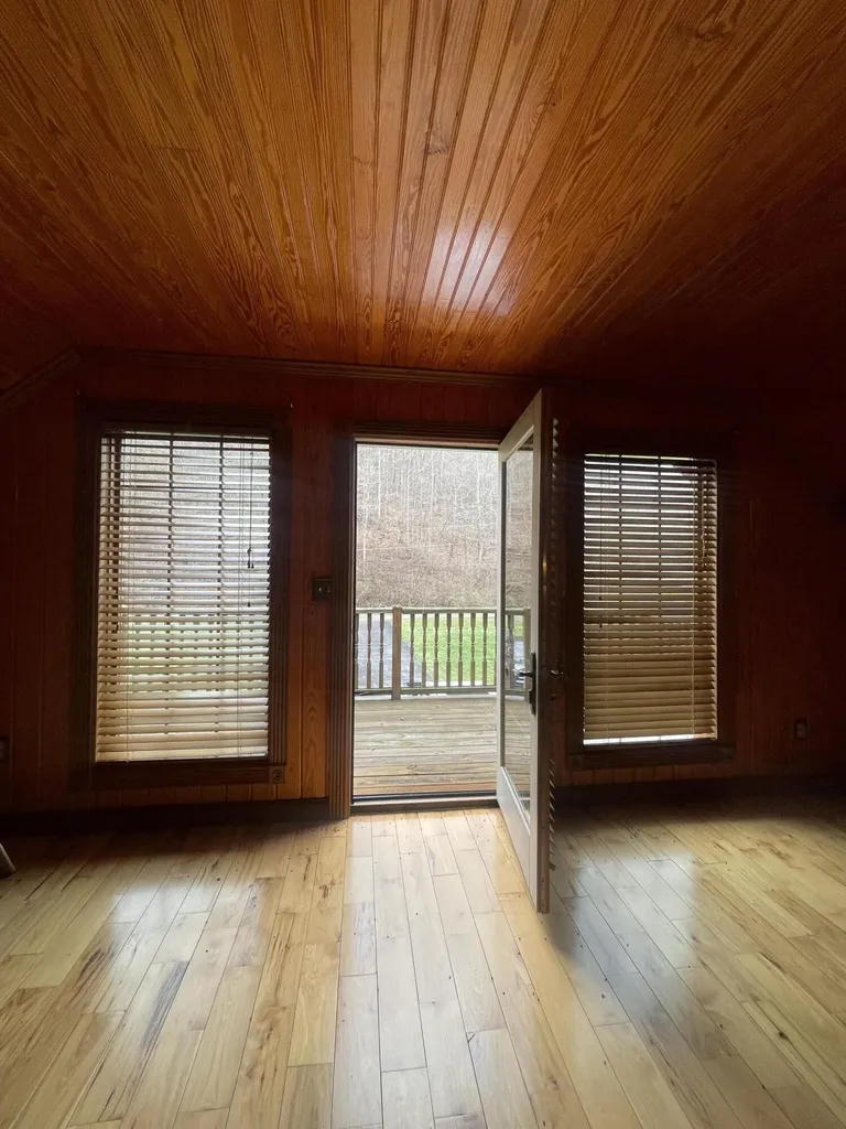 143 Trace Branch Road Walker KY 40997