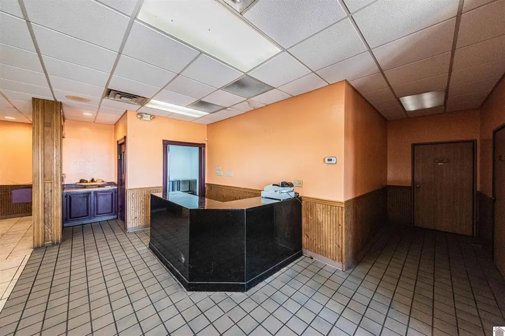 708 Complex Drive Grand Rivers KY 42045