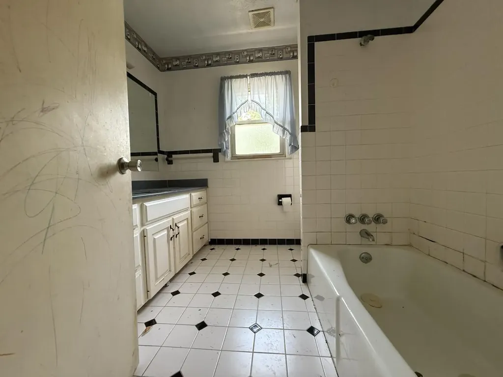 900 Deerfield Lane Somerset KY 42501