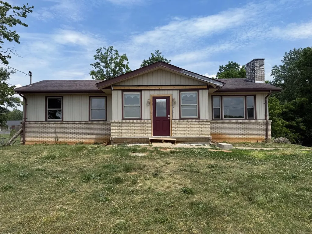 900 Deerfield Lane Somerset KY 42501