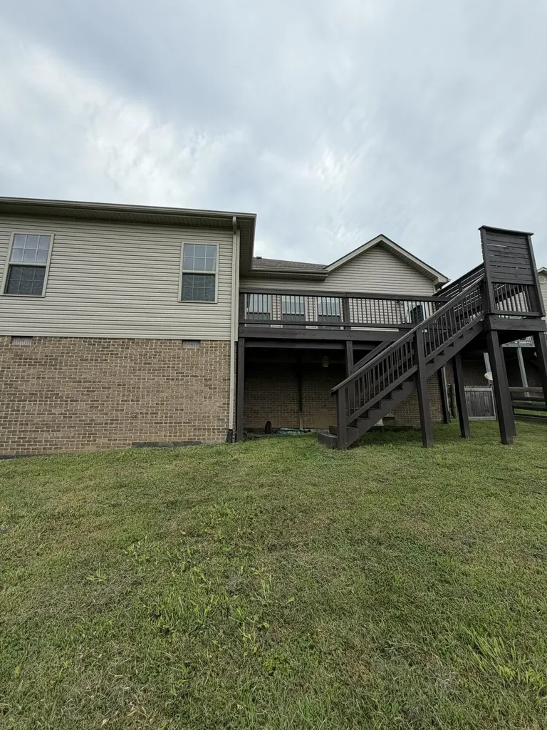 637 Fairfax Lane Richmond KY 40475
