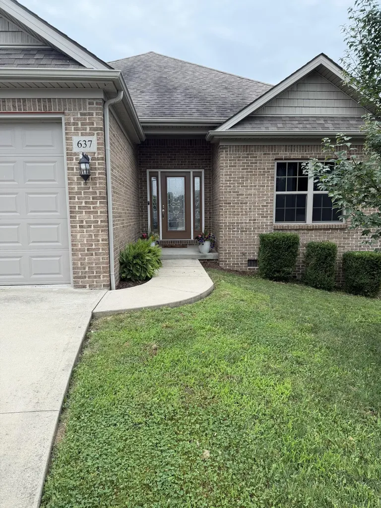 637 Fairfax Lane Richmond KY 40475