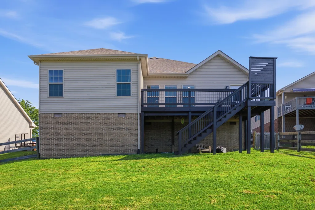 637 Fairfax Lane Richmond KY 40475