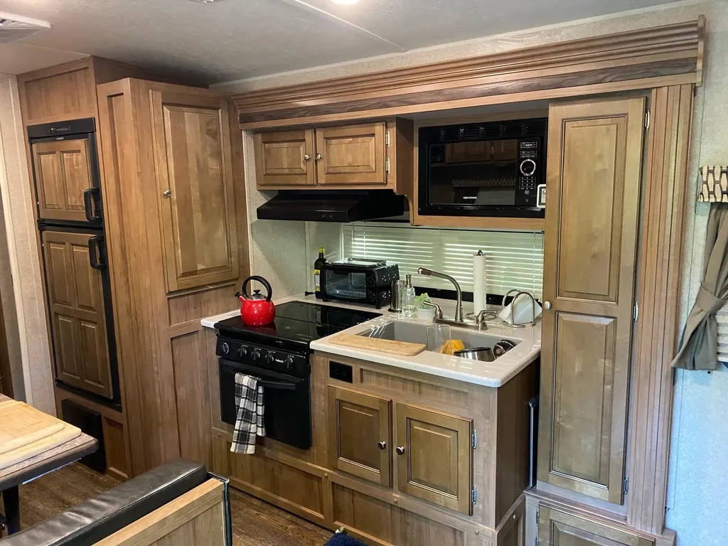300 Radford Hollow Road Berea KY 40403