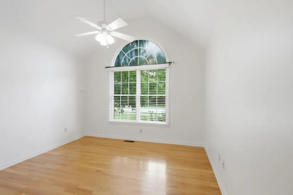 203 Oak Branch Drive Berea KY 40403