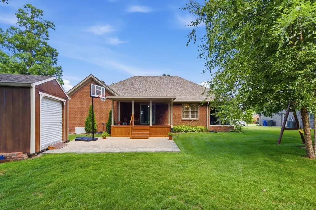 203 Oak Branch Drive Berea KY 40403