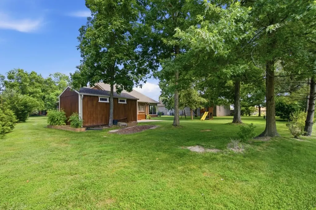 203 Oak Branch Drive Berea KY 40403