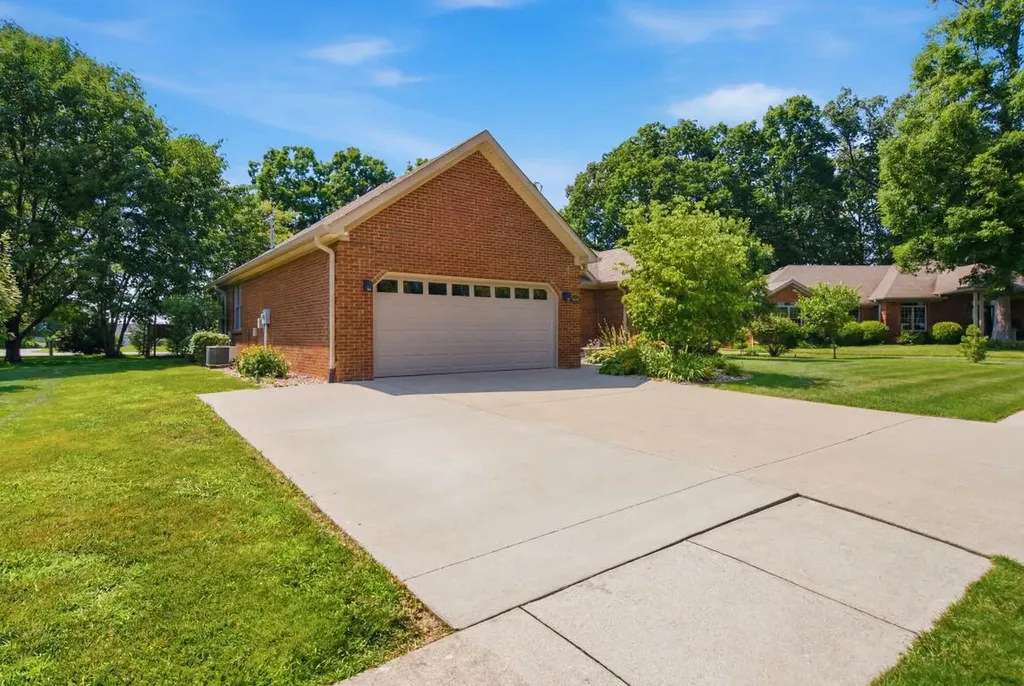 203 Oak Branch Drive Berea KY 40403