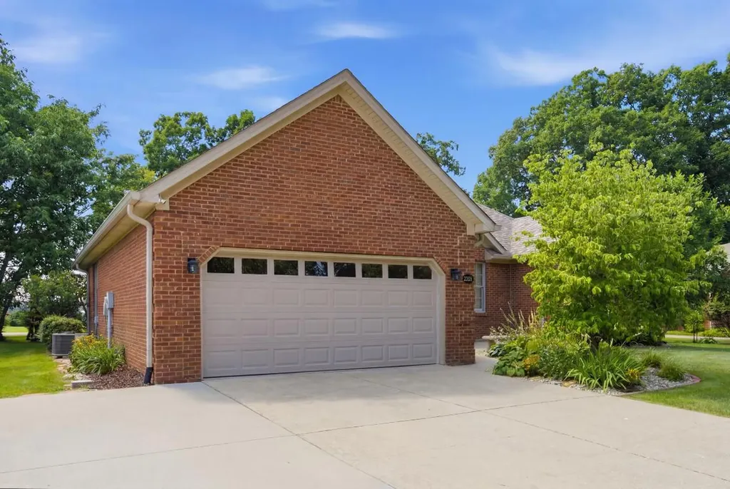 203 Oak Branch Drive Berea KY 40403