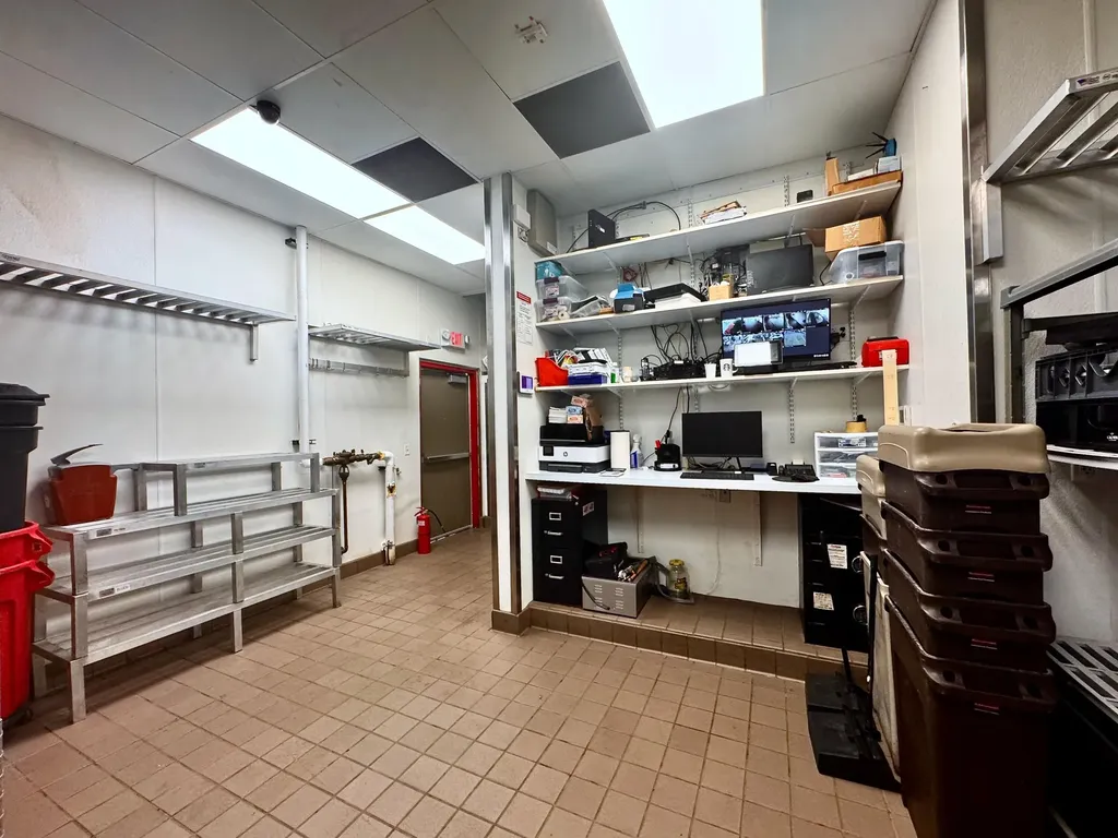 5015 Hinkleville Road Paducah KY 42001
