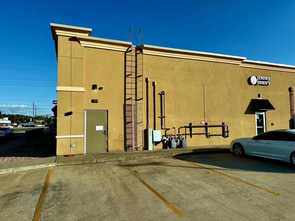 5015 Hinkleville Road Paducah KY 42001