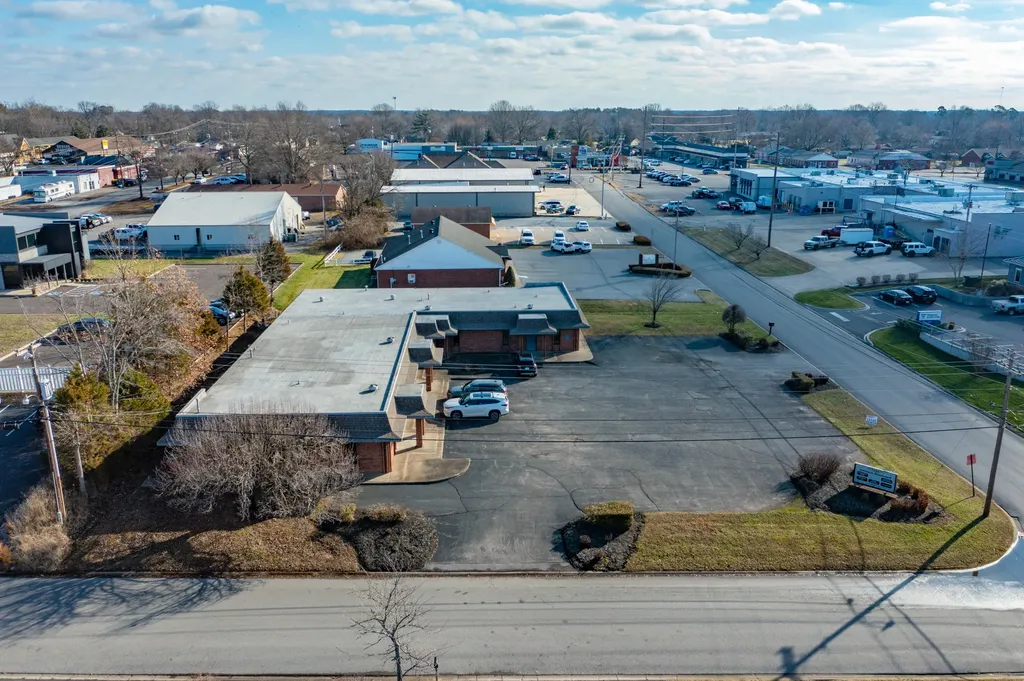 1210 Johnson Boulevard Murray KY 42071