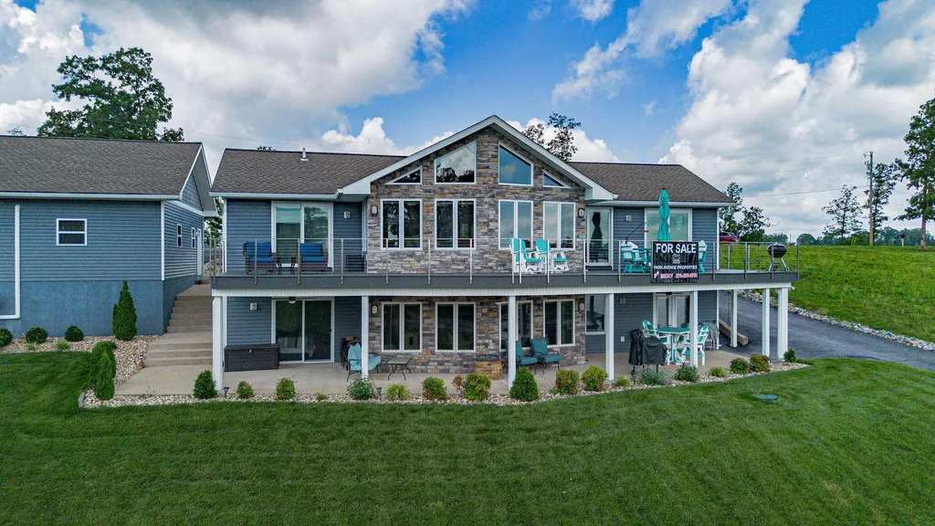 436 Sherwood Drive Gilbertsville KY 42044