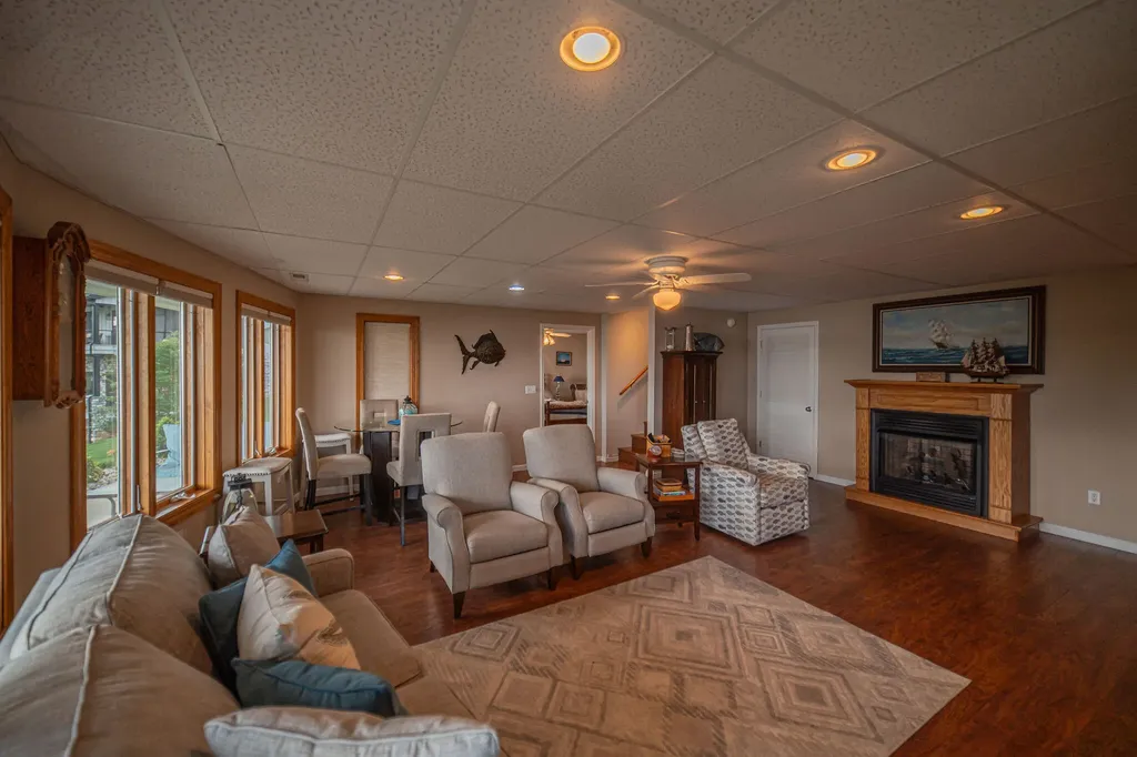 436 Sherwood Drive Gilbertsville KY 42044