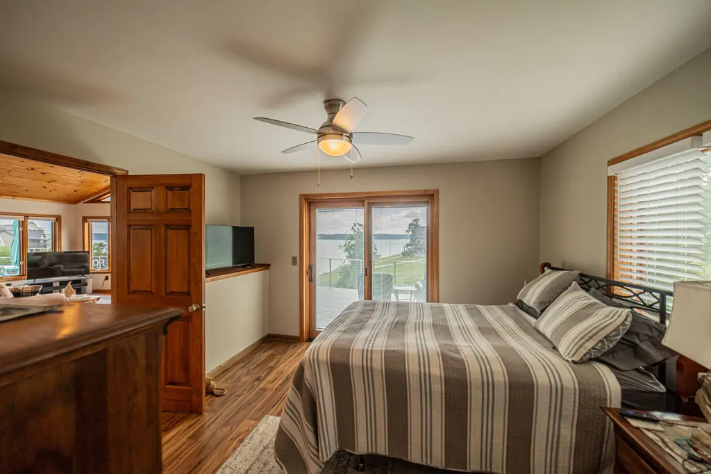 436 Sherwood Drive Gilbertsville KY 42044