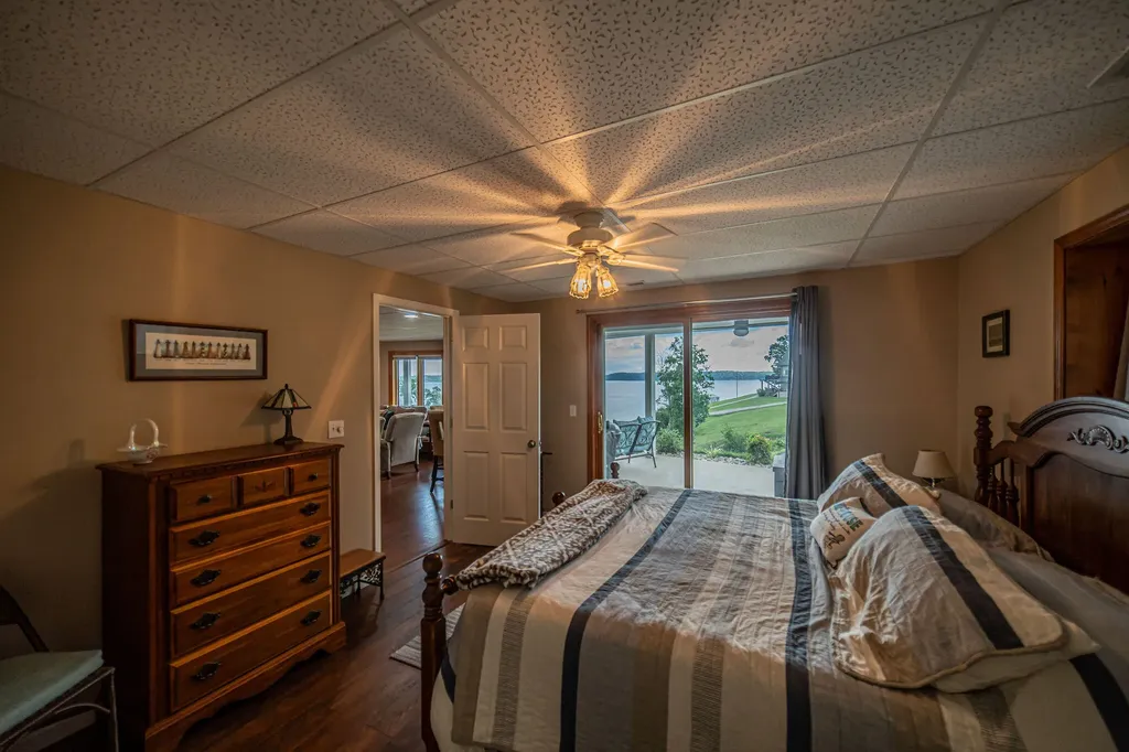 436 Sherwood Drive Gilbertsville KY 42044