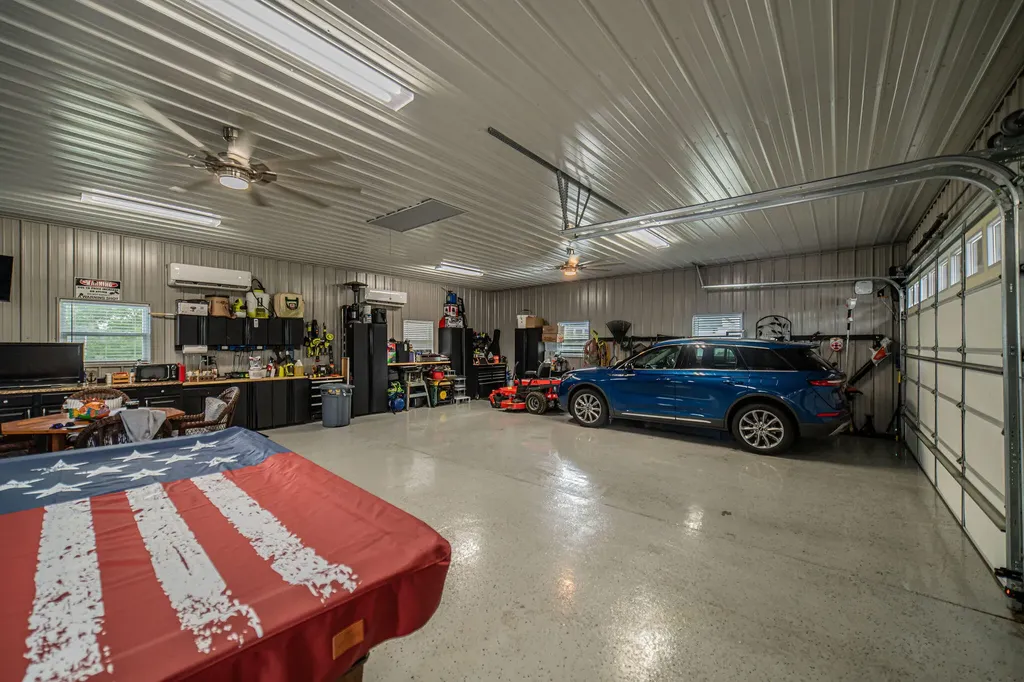 436 Sherwood Drive Gilbertsville KY 42044