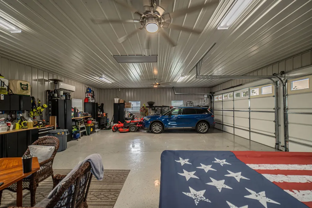 436 Sherwood Drive Gilbertsville KY 42044