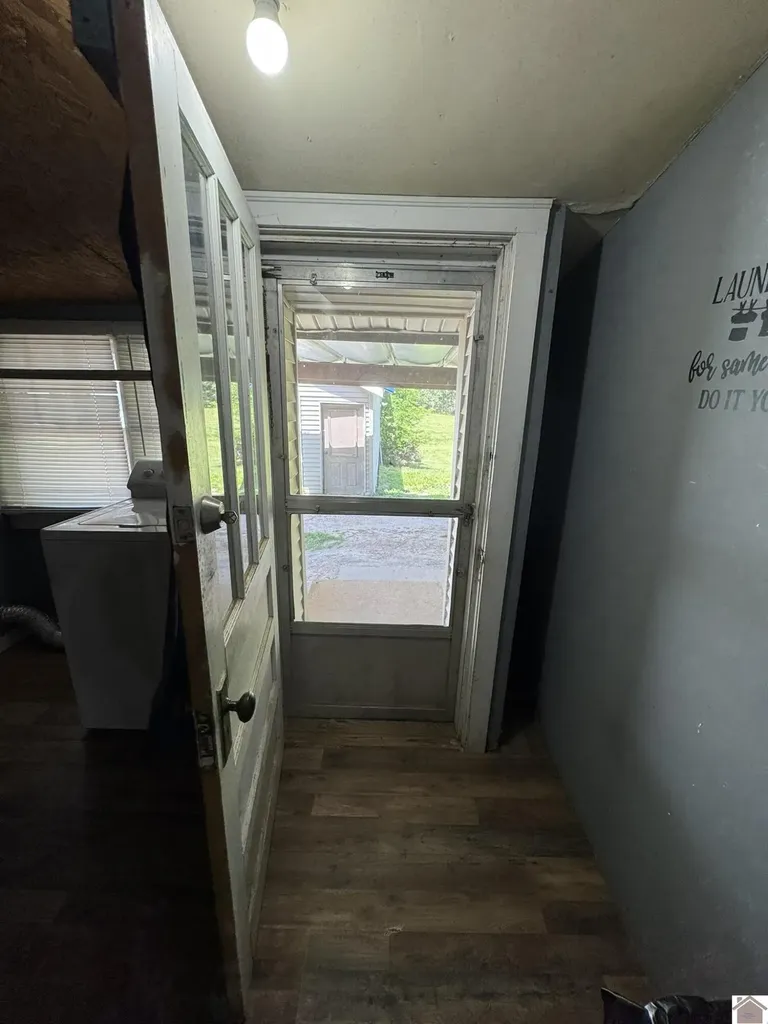 5250 State Route 123 Clinton KY 42031
