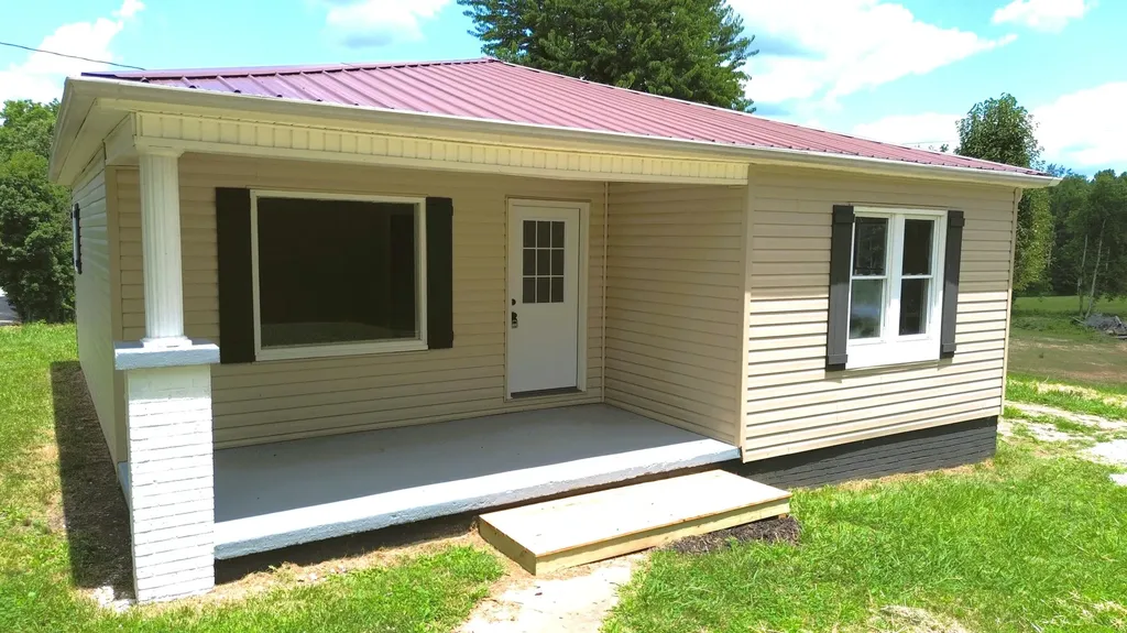 436 Moore Hill Avenue Corbin KY 40701