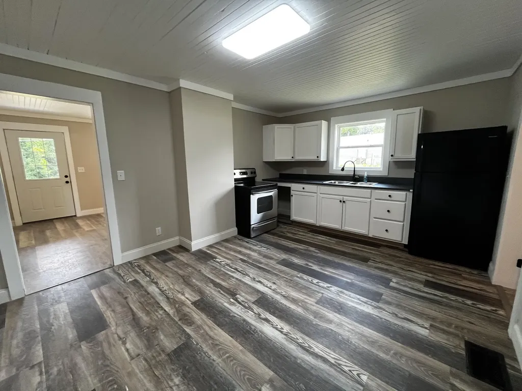 436 Moore Hill Avenue Corbin KY 40701