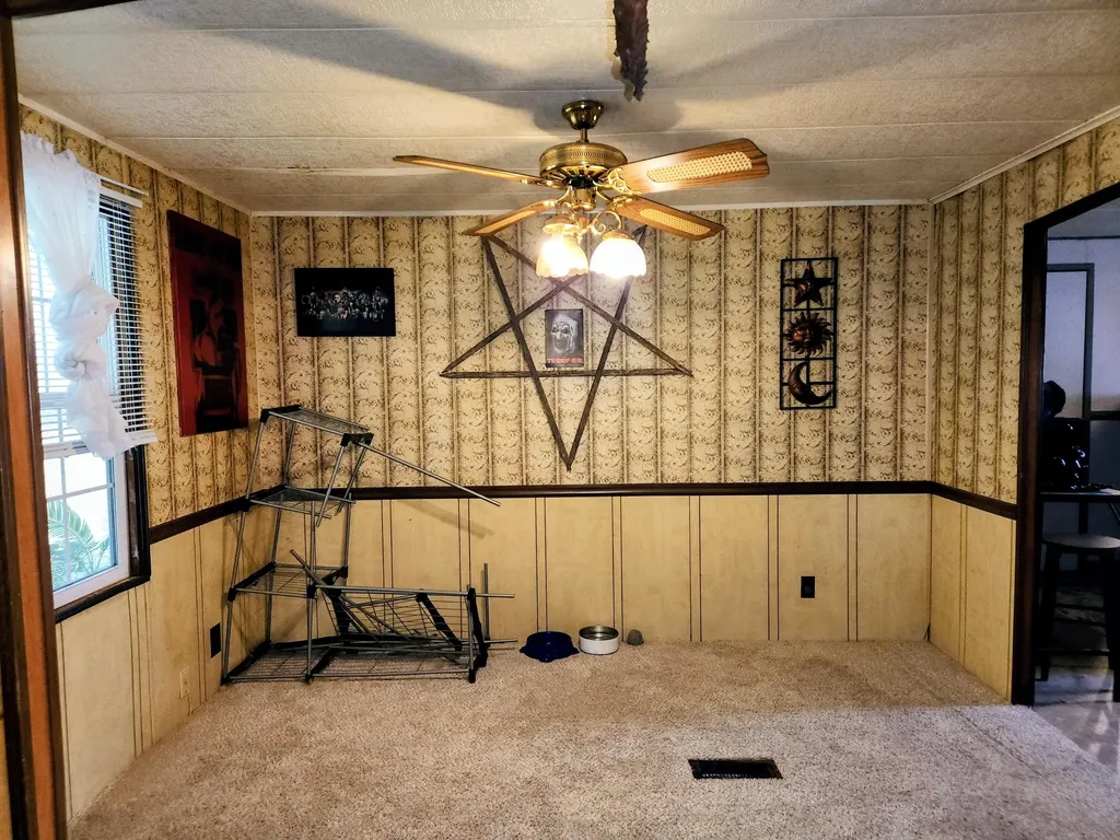 79 White Avenue Stanton KY 40380