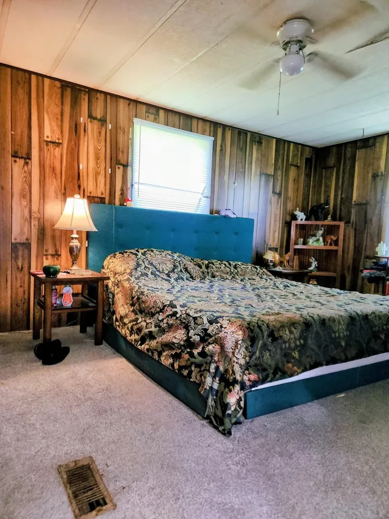 79 White Avenue Stanton KY 40380