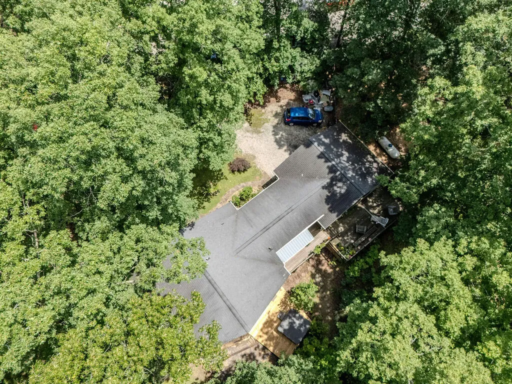 9127 Leatherwood Salt Lick KY 40371
