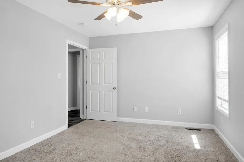 134 Marcal Drive Cadiz KY 42211