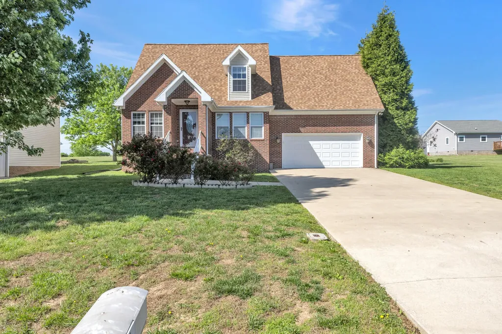 134 Marcal Drive Cadiz KY 42211