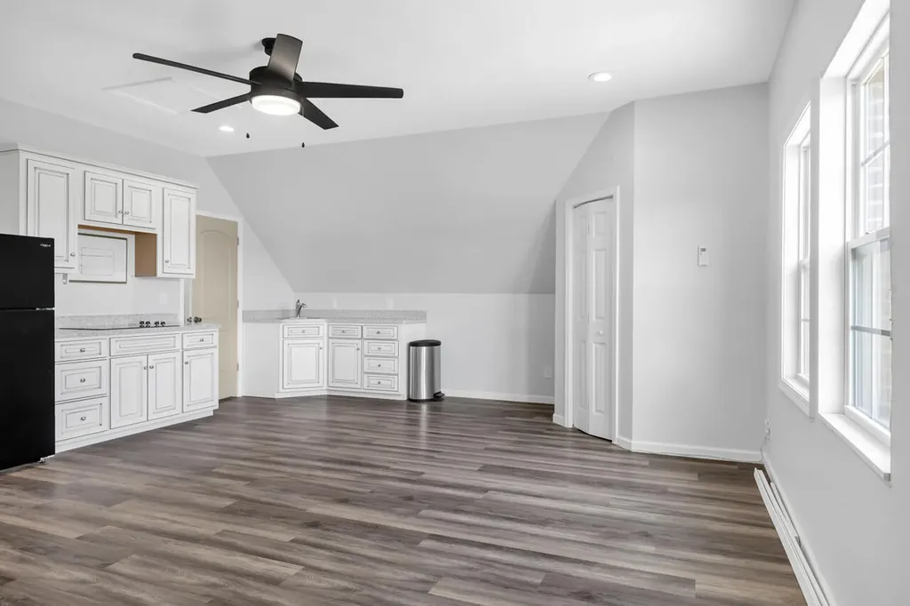 134 Marcal Drive Cadiz KY 42211