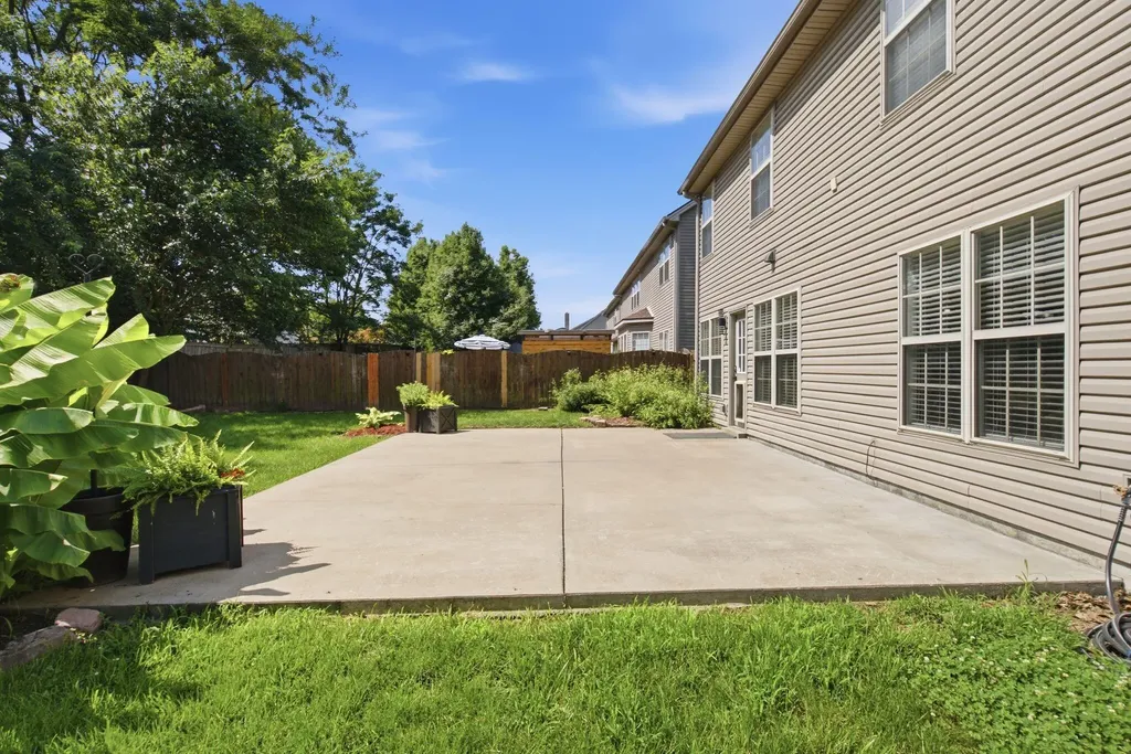 3084 Majestic View Walk Lexington KY 40511
