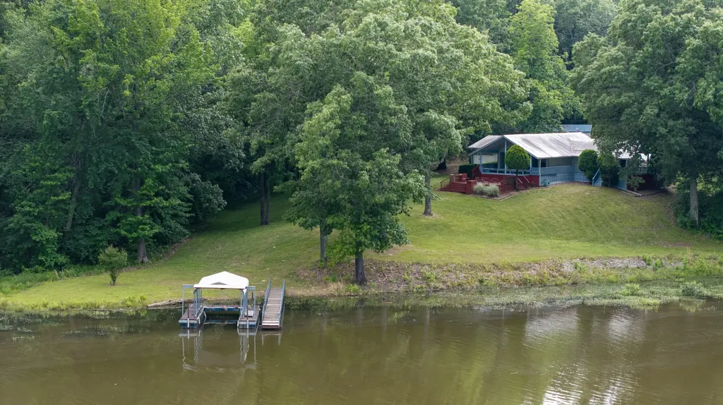 7024 Pottertown Road Murray KY 42071