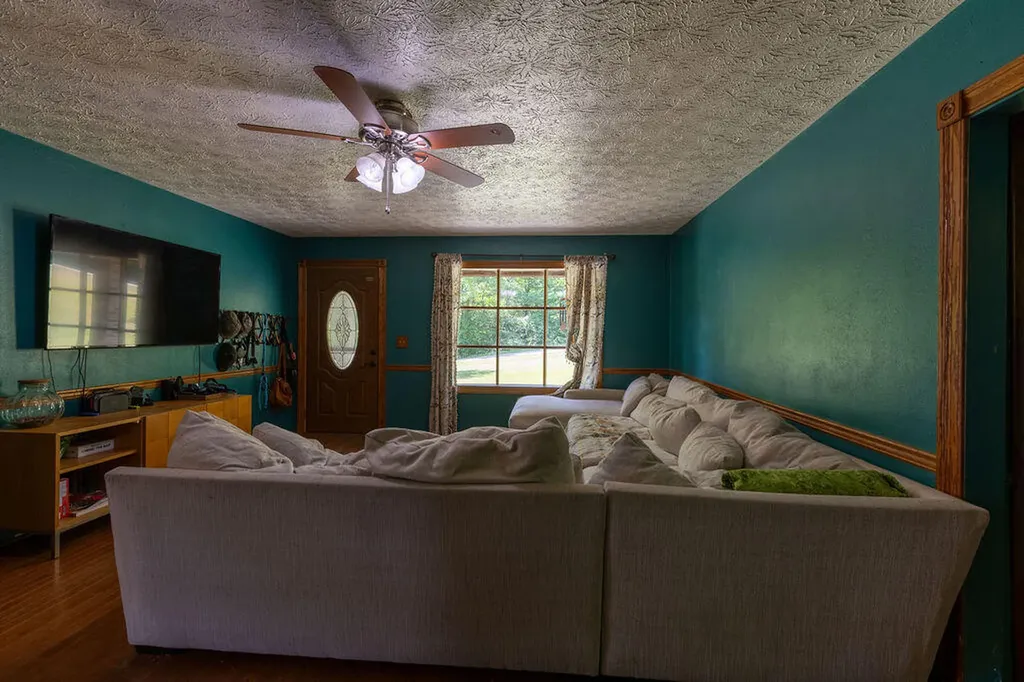 250 Conn Road Morehead KY 40351