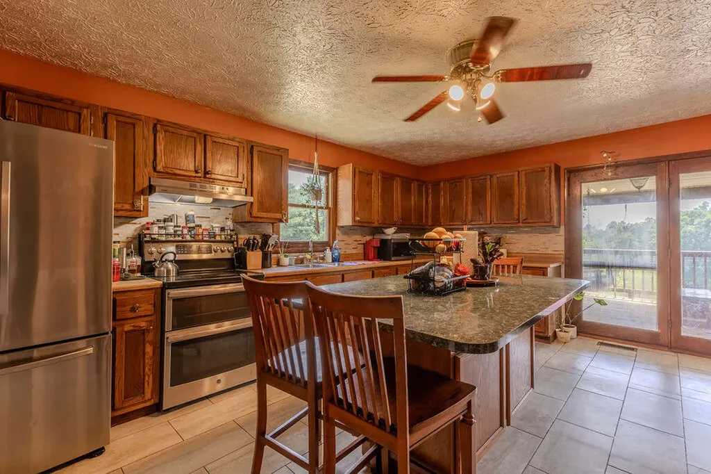 250 Conn Road Morehead KY 40351