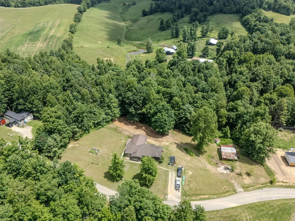 250 Conn Road Morehead KY 40351