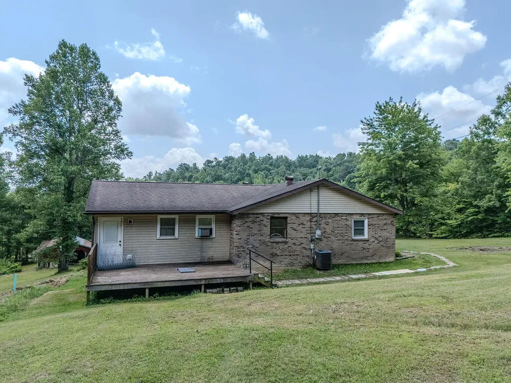 250 Conn Road Morehead KY 40351