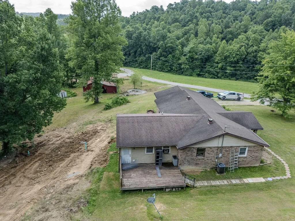 250 Conn Road Morehead KY 40351